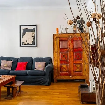 Creative Artist's Retreat In Appartamento